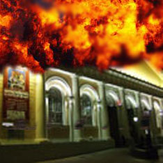14 марта сгорел Манеж. - изображение