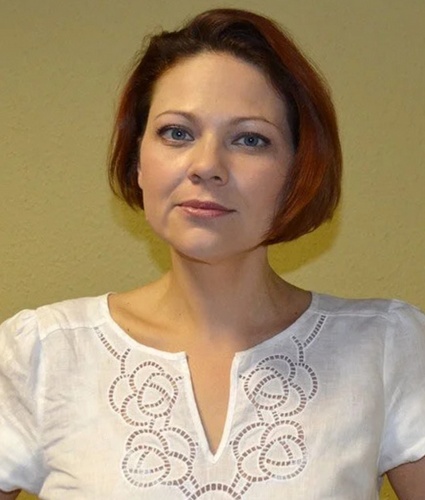 Радомира Щеголева - молчаливая Геля, помощница Верки Сердючки